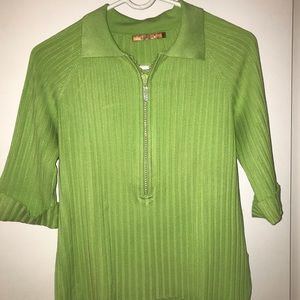 Women’s green sweater with bling zipper